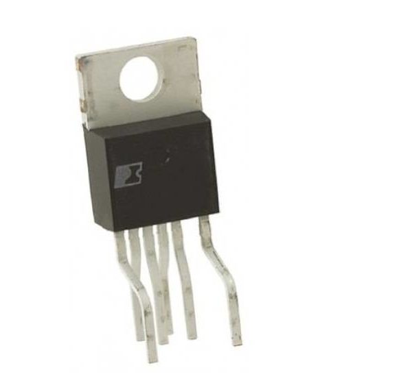IC TOP247YN - 700V 5.76A