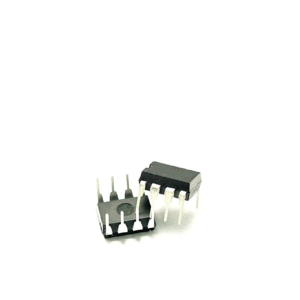 PWM SWITCHING IC UC3843B