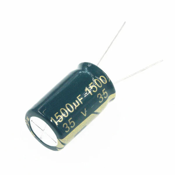 ELECTROLYTIC CAPACITOR 35V 1500uf 10×25 mm