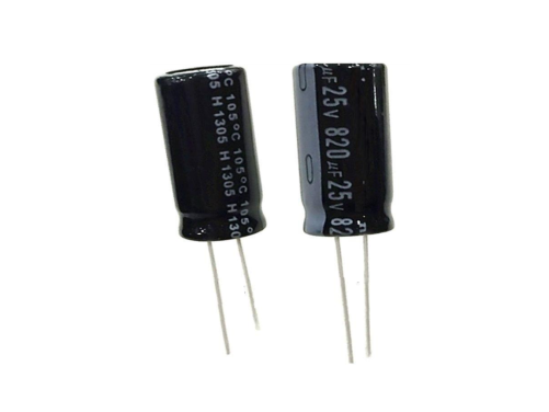 [72172] Capacitor 25v 820uf 105'c
